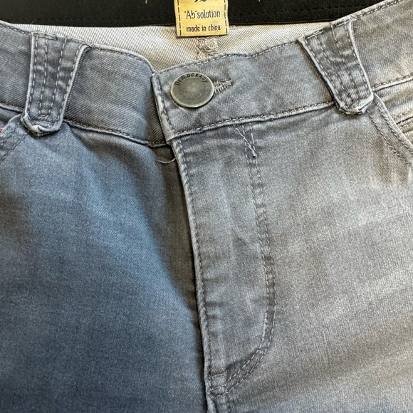 Women’s ankle Gray and Blue Jeans - Picture 5 of 5